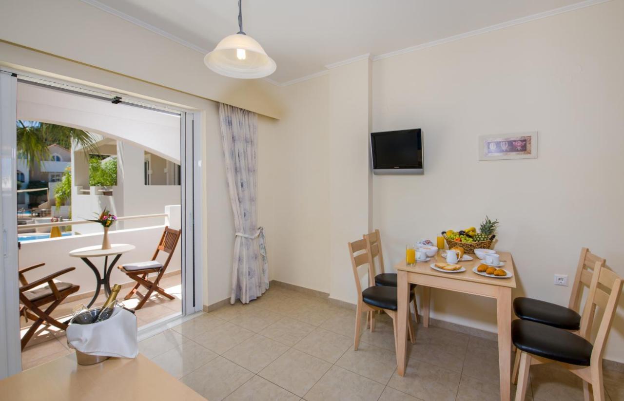 Toxo Hotel Platanés Extérieur photo