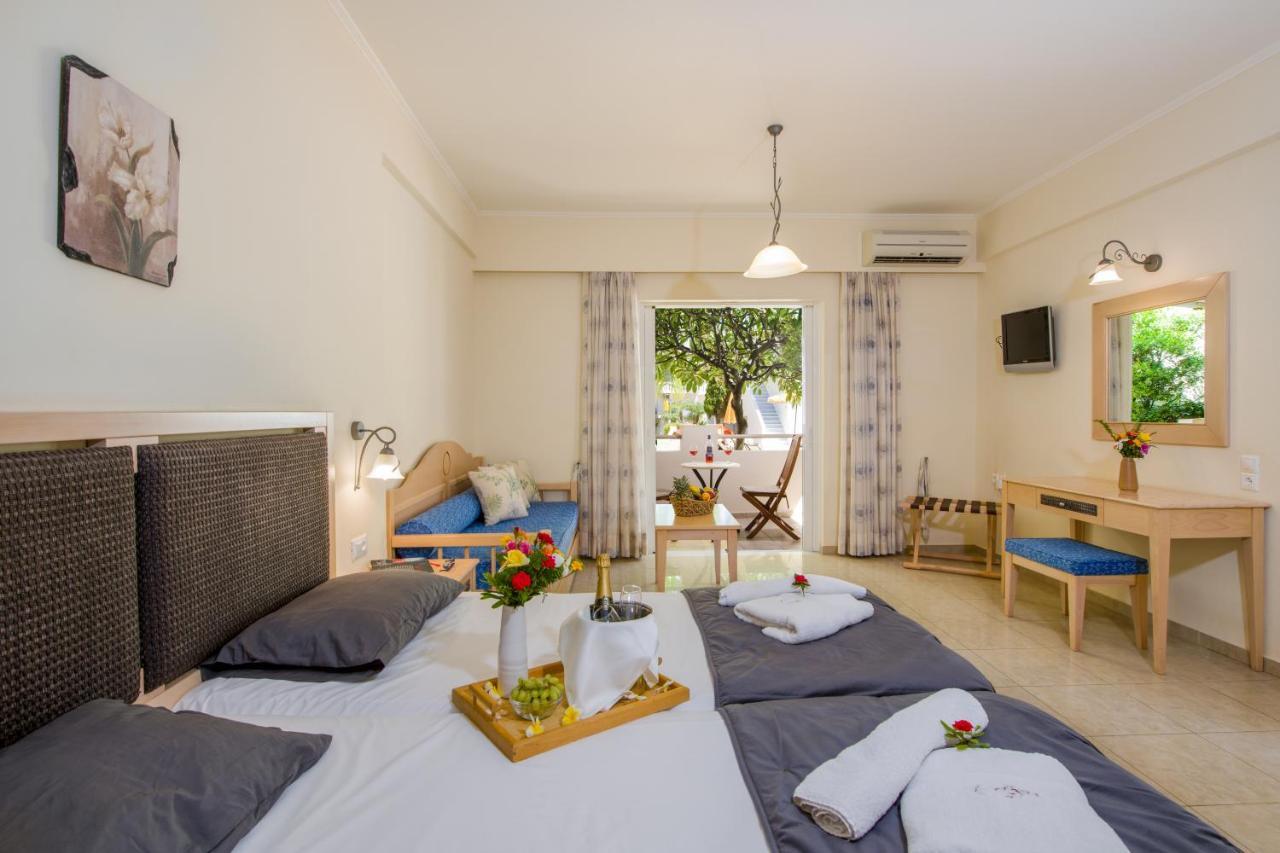 Toxo Hotel Platanés Extérieur photo