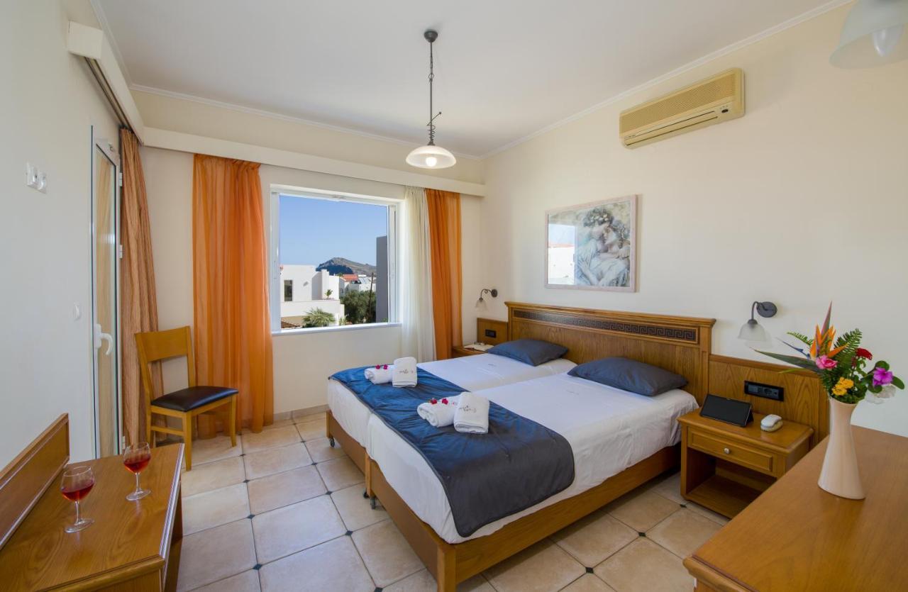 Toxo Hotel Platanés Extérieur photo